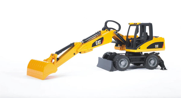 Bruder: CAT Wheeled Excavator - Ages 4+