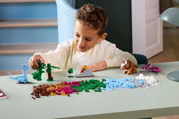 Lego: Classic Creative Dinosaurs - Ages 5+