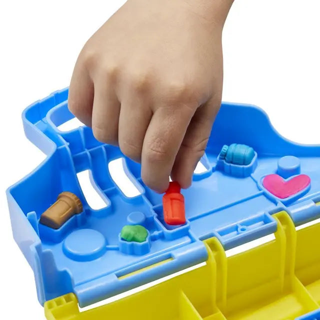 Play Doh Care 'n Carry Vet