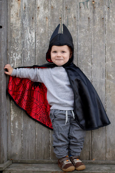 GP: Reversible Spider/Bat Cape - Size 2/3T