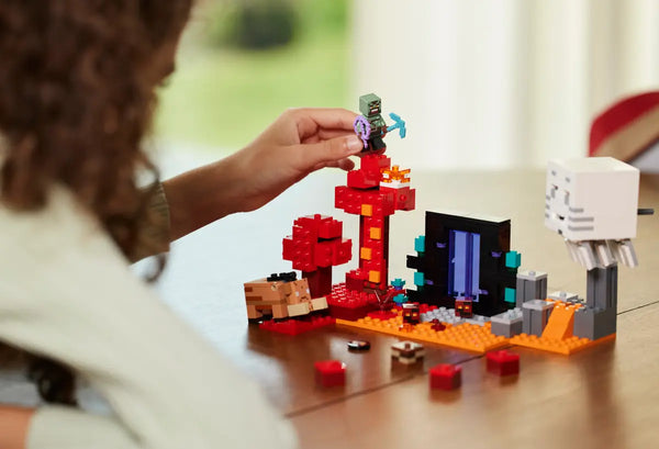 Lego: Minecraft the Nether Portal Ambush - Ages 8+