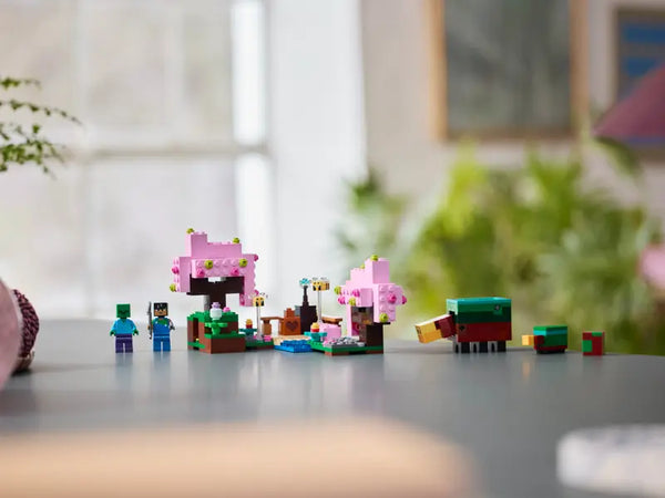 Lego: Minecraft the Cherry Blossom Garden - Ages 8+