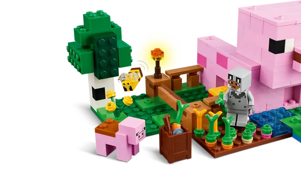 Lego: Minecraft the Baby Pig House - Ages 7+