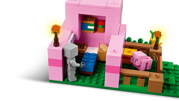 Lego: Minecraft the Baby Pig House - Ages 7+