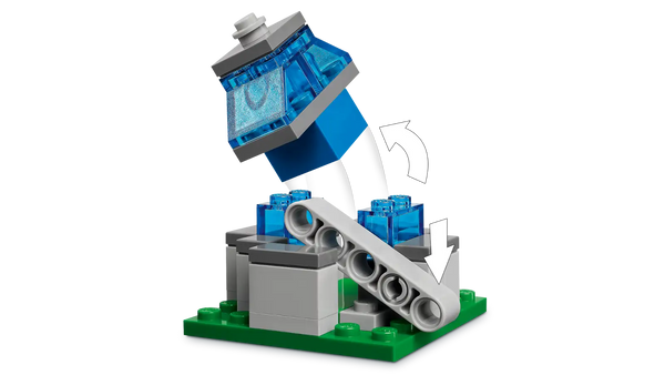 Lego: Minecraft the Ghast Balloon Village Attack - Ages 10+