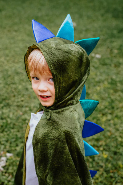 GP: Dragon Cape with Claws - Size 5-6