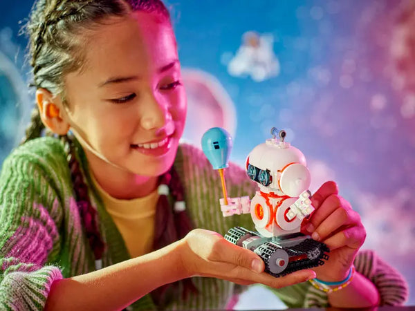 Lego: Creator Space Robot - Ages 8+