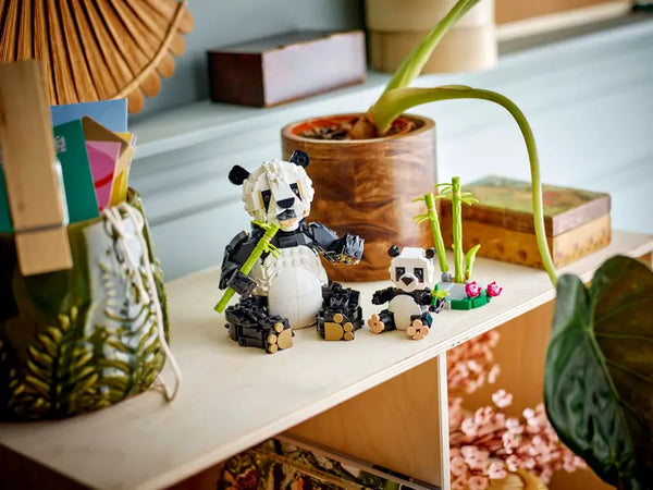 Lego: Creator Wild Animals - Panda Family - Ages 8+
