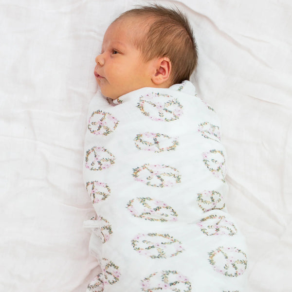 Lulujo: Bamboo Muslin Swaddle 1-Pack: Peace - Ages 0+