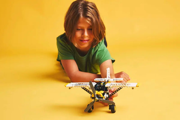 Lego: Technic Bush Plane - Ages 8+