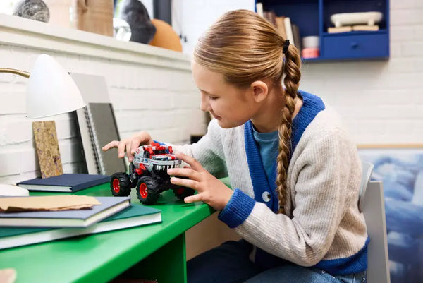 Lego: Technic Monster Jam ThunderROARus Pull-Back - Ages 7+