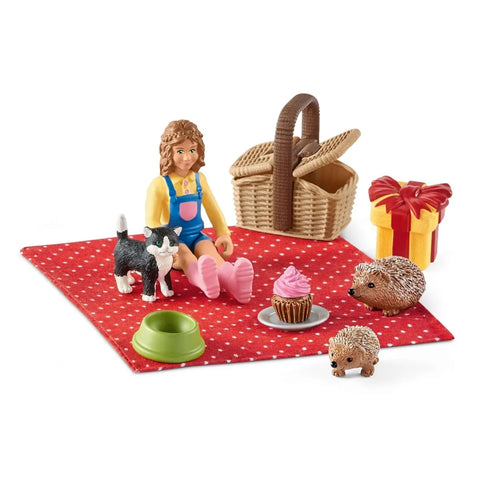 Schleich: Birthday Picnic with Hedgehog and Kitty - Ages 3+