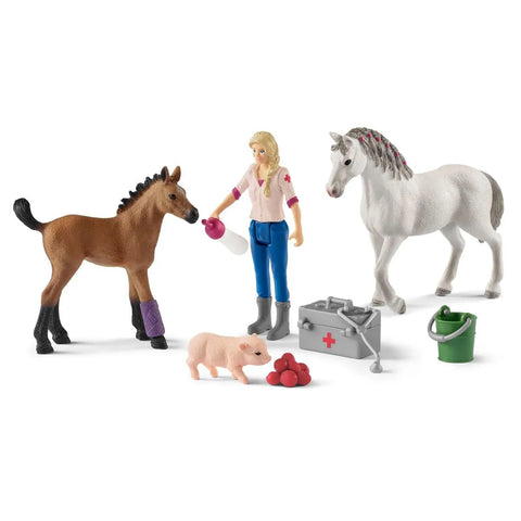 Schleich: Vet Visiting Mare and Foal - Ages 3+