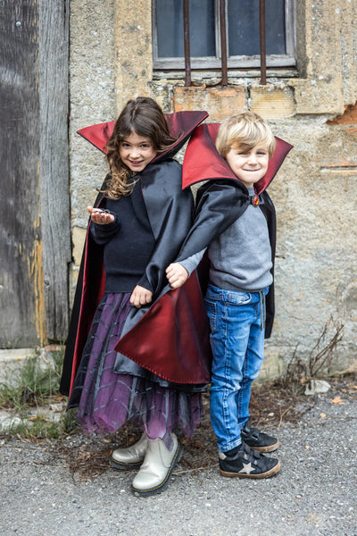 GP: Vampire Cape - Size 5/6