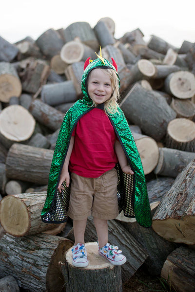 GP: Reversible Dragon/Knight Cape - Size 5-6