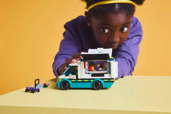Lego: City Emergency Ambulance - Ages 5+