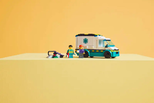 Lego: City Emergency Ambulance - Ages 5+