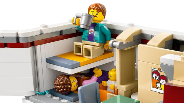 Lego: City Holiday Adventure Camper Van - Ages 6+