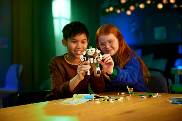 Dreamzzz: Mateo and Z-Blob the Robot - Ages 7+