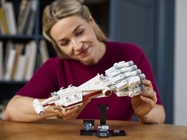 Lego: Star Wars Tantive IV - Ages 18+