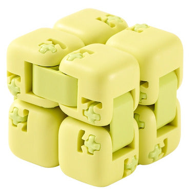 Infinite Spinner Magic Cubes