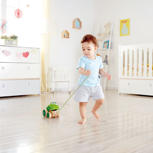 Hape: Frog Pull-along - Ages 12 months+