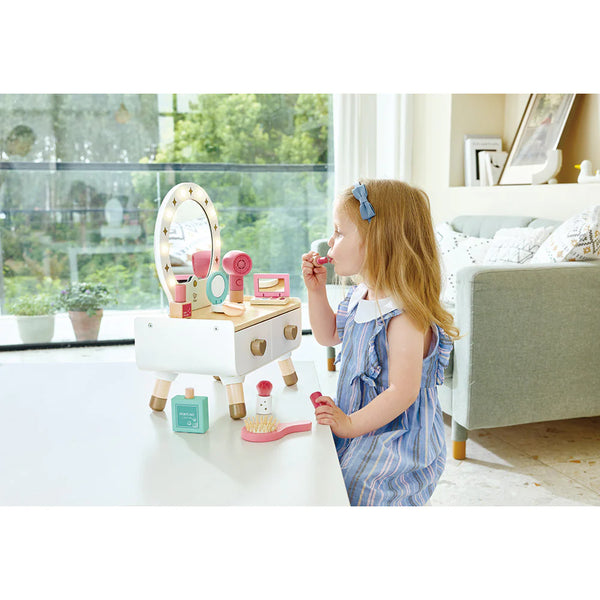 Hape: My Stylish Dressing Table - Age 3+