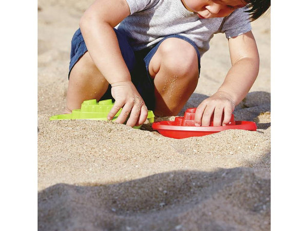 Hape: Beach and Bath Boats - Age 12mths+