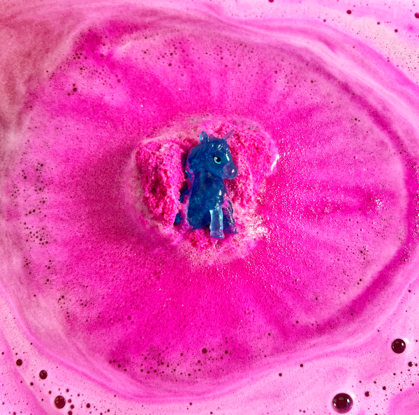 Baff Bombz Unicorn Surprise Bath Bomb with Collectible Toy