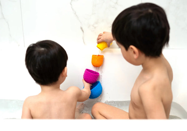 Möbi Oomplz Bath Toy