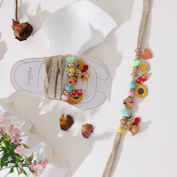 Erynn and Lovelika Paris Shoelace and Charm Set