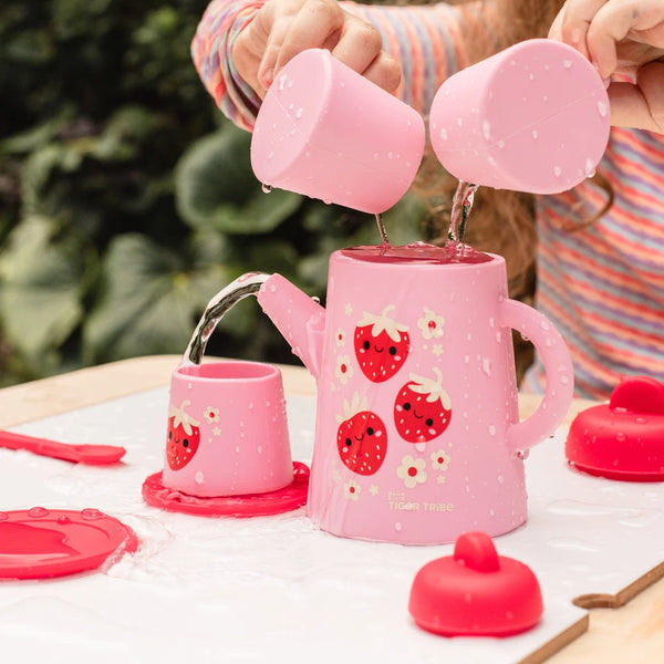 Silicone Tea Strawberry Patch Tiger Tribes