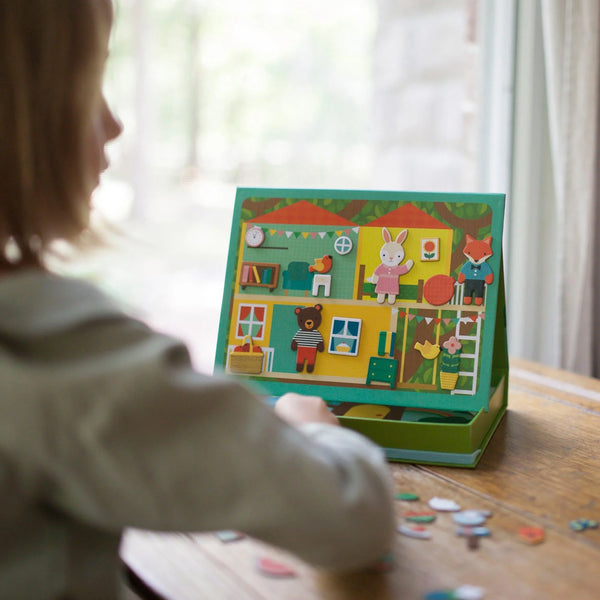 Petit Collage: Magnetic Play Scene Treehouse Party - Ages 3+