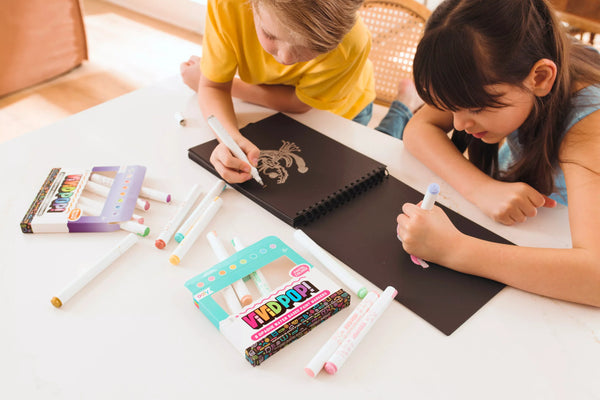 Ooly: Vivid Pop! 8 Water Based Paint Markers Pastel Colours - Ages 8+