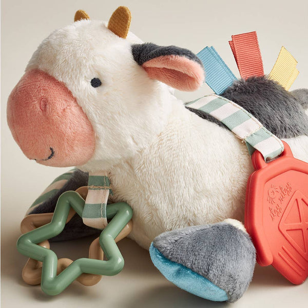 Itzy Rityz - Link & Love™ Teething Activity Toy Cow