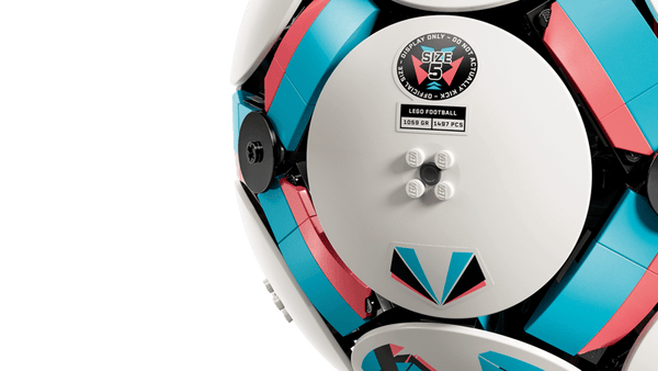 Lego: Editions - Soccer Ball - Ages 10+