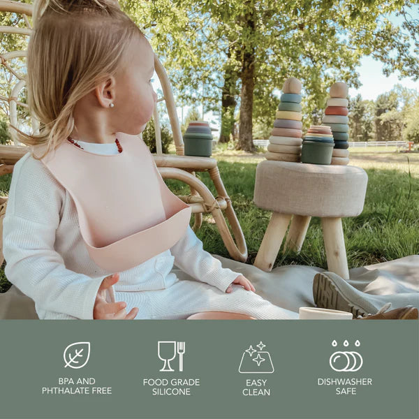 Noüka: Silicone Bib - Soft Blush - Ages 6mths+