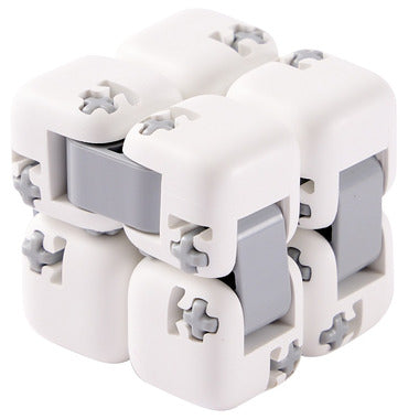 Infinite Spinner Magic Cubes