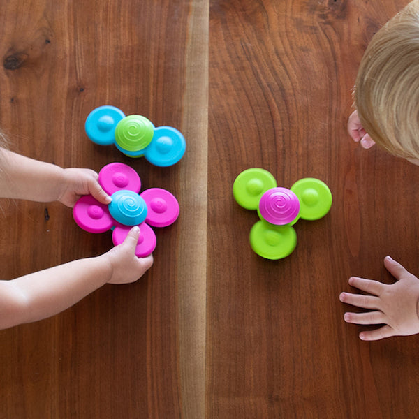 Fat Brain: Whirly Squigz - Ages 10mths+