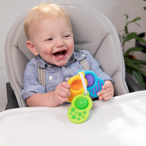 Fat Brain: Dimpl Clutch - Ages 0+