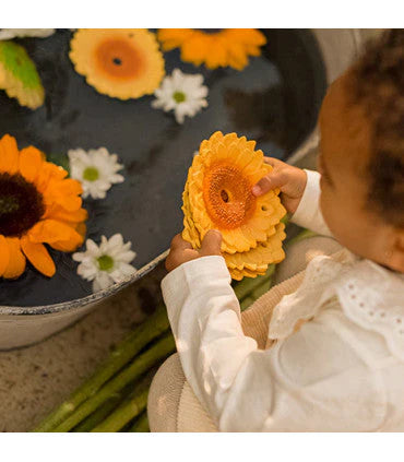 Oli & Carol: Sun The Sunflower Natural Rubber Teether & Bath Toy - Ages 0+