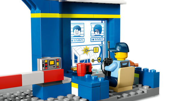 Lego: City Police Station Chase - Ages 4+