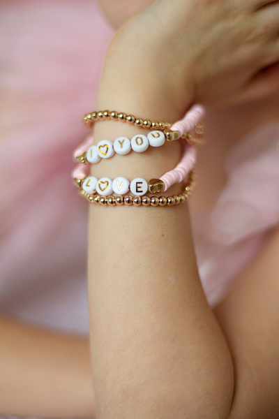 GP: Pink Love Bracelet 4pc  Ages 3+
