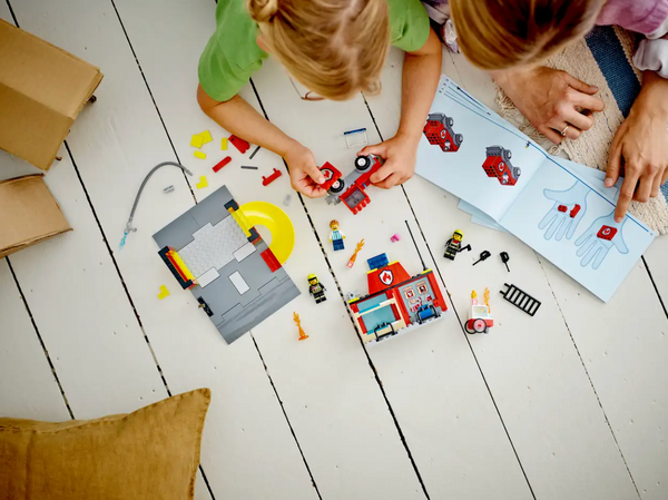 Lego: City Fire Station and Fire Truck - Ages 4+