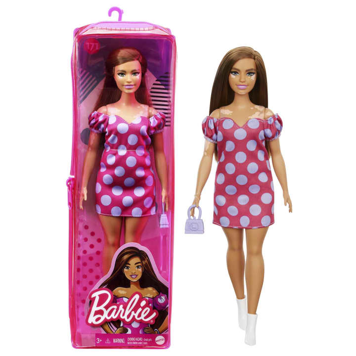 Barbie Fashionistas Doll Multiple Styles Available Ages 3