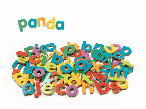Djeco: Magnetic's / 83 Script Letters - Ages 4+